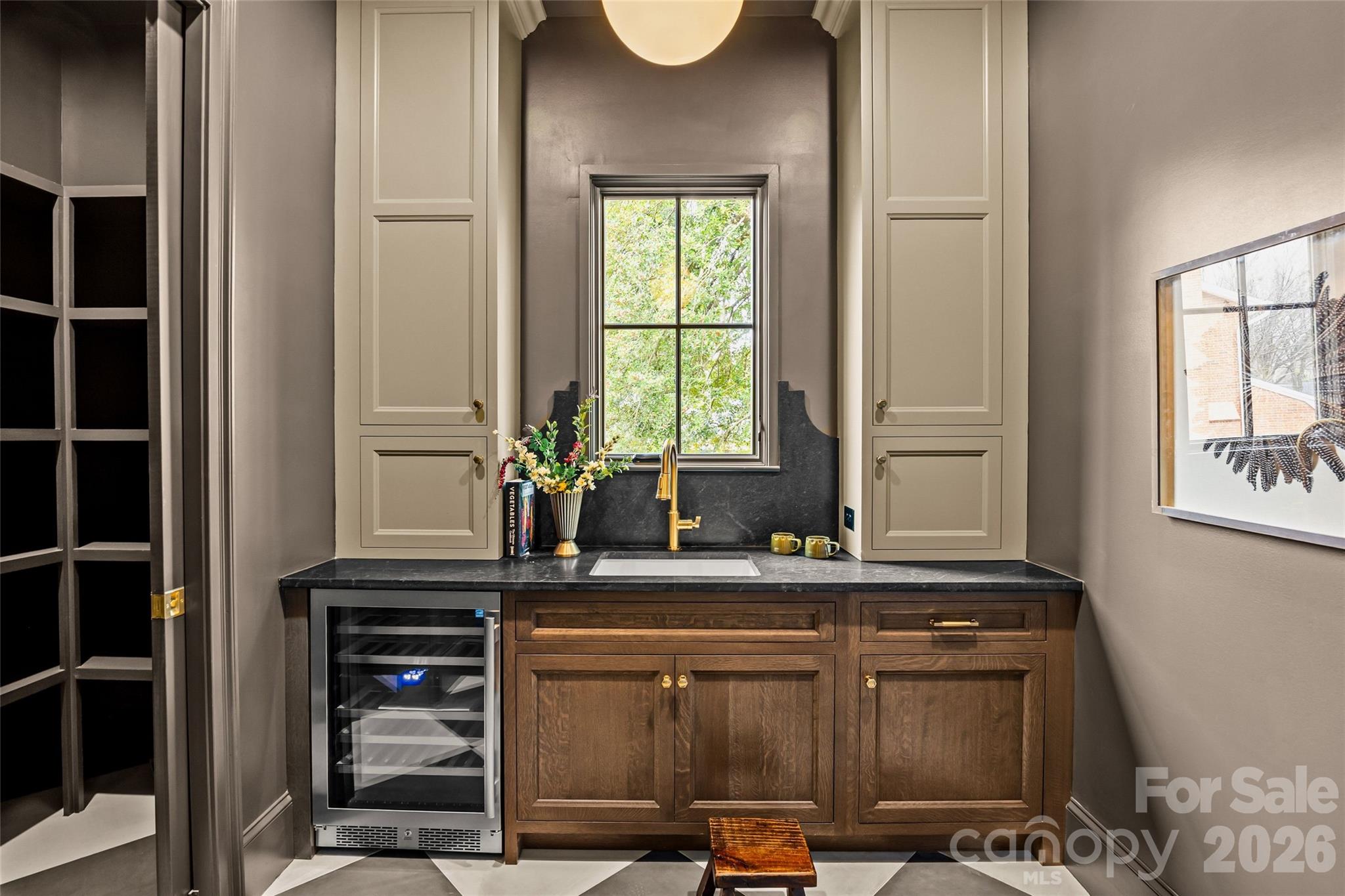 Lansdowne - Residential