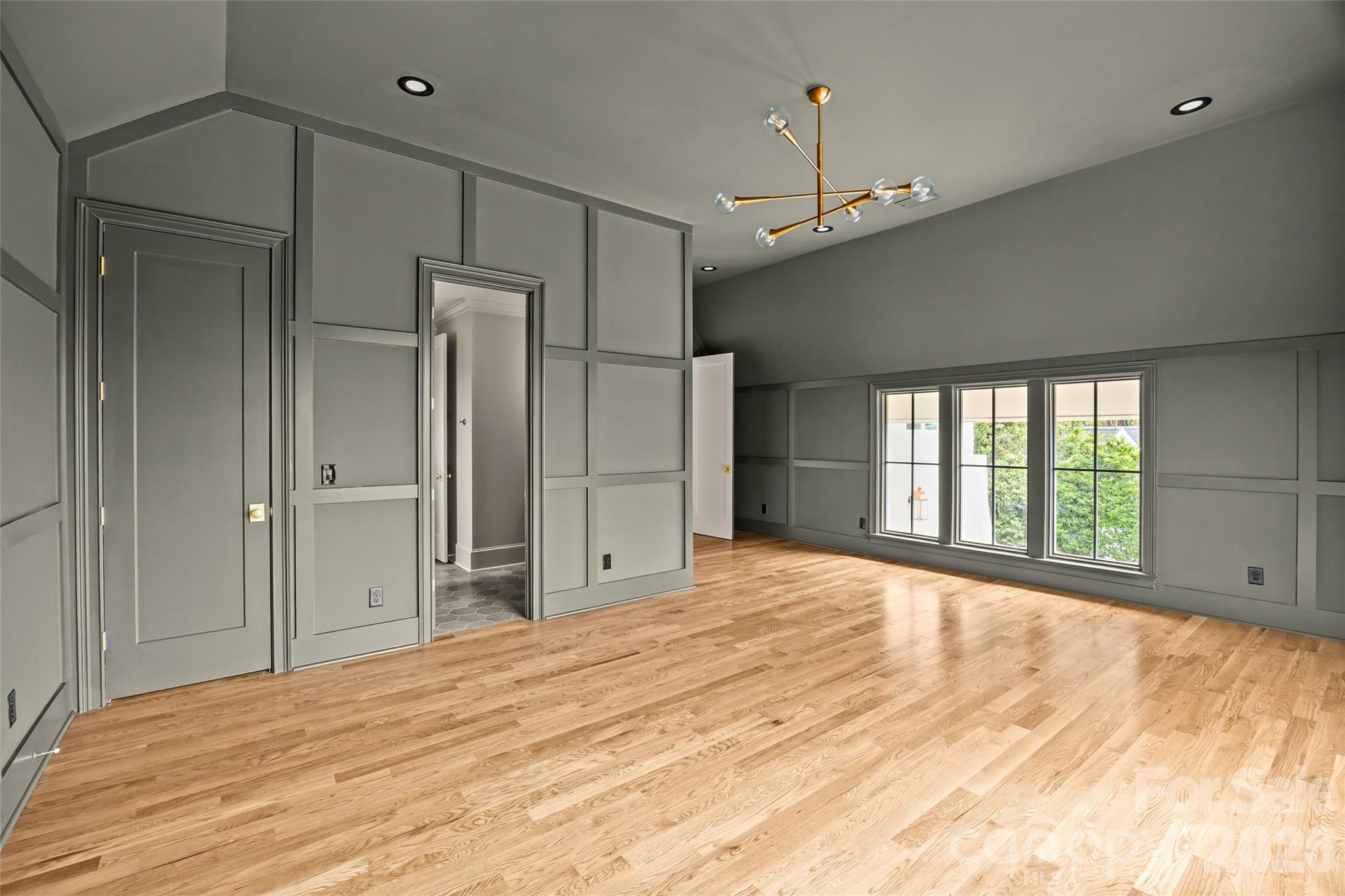 Lansdowne - Residential