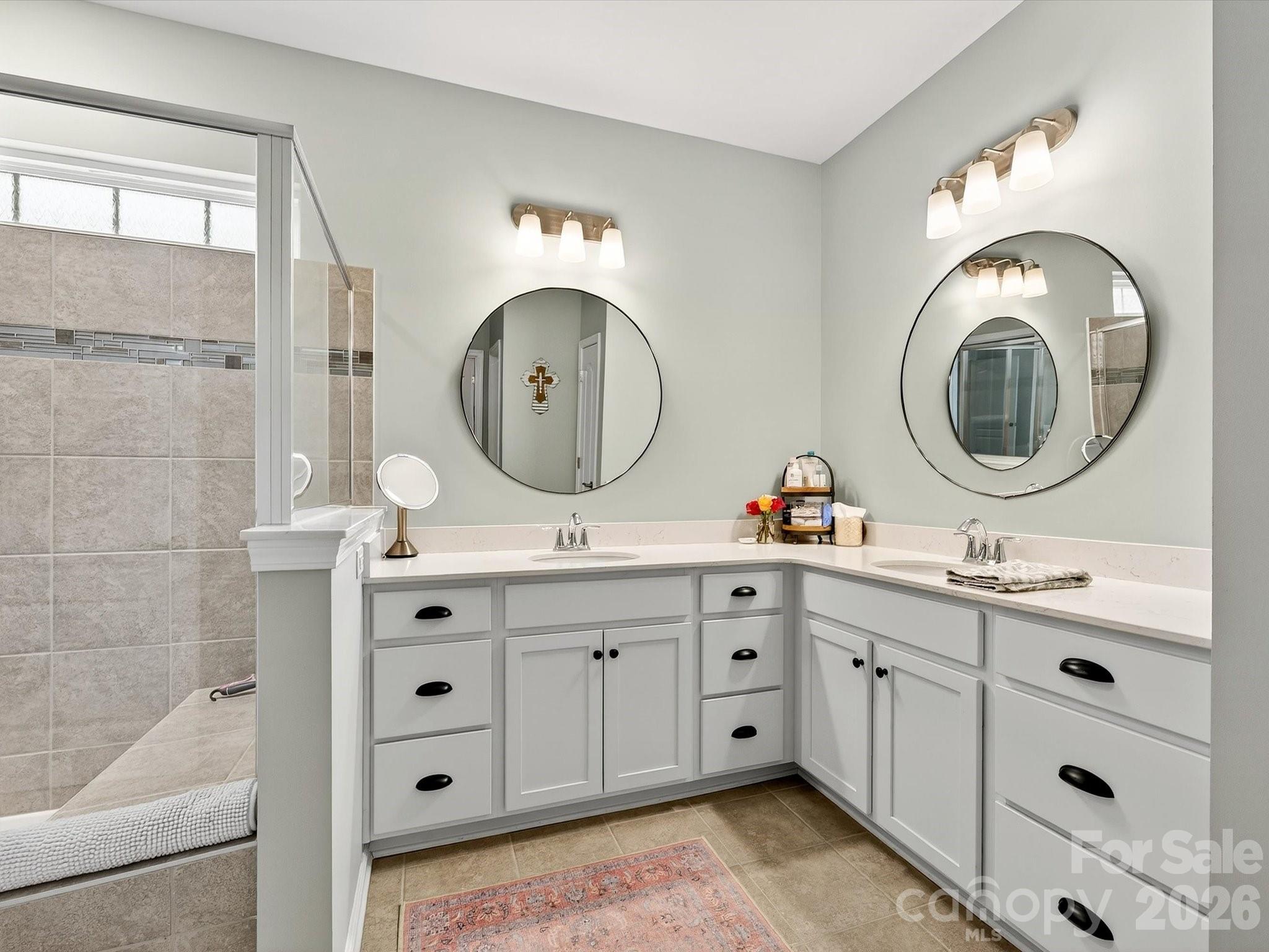 Tree Tops - Residential