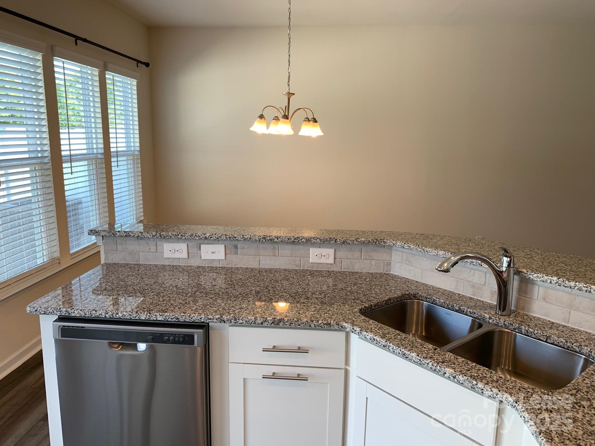 Catawba Village - Residential Lease