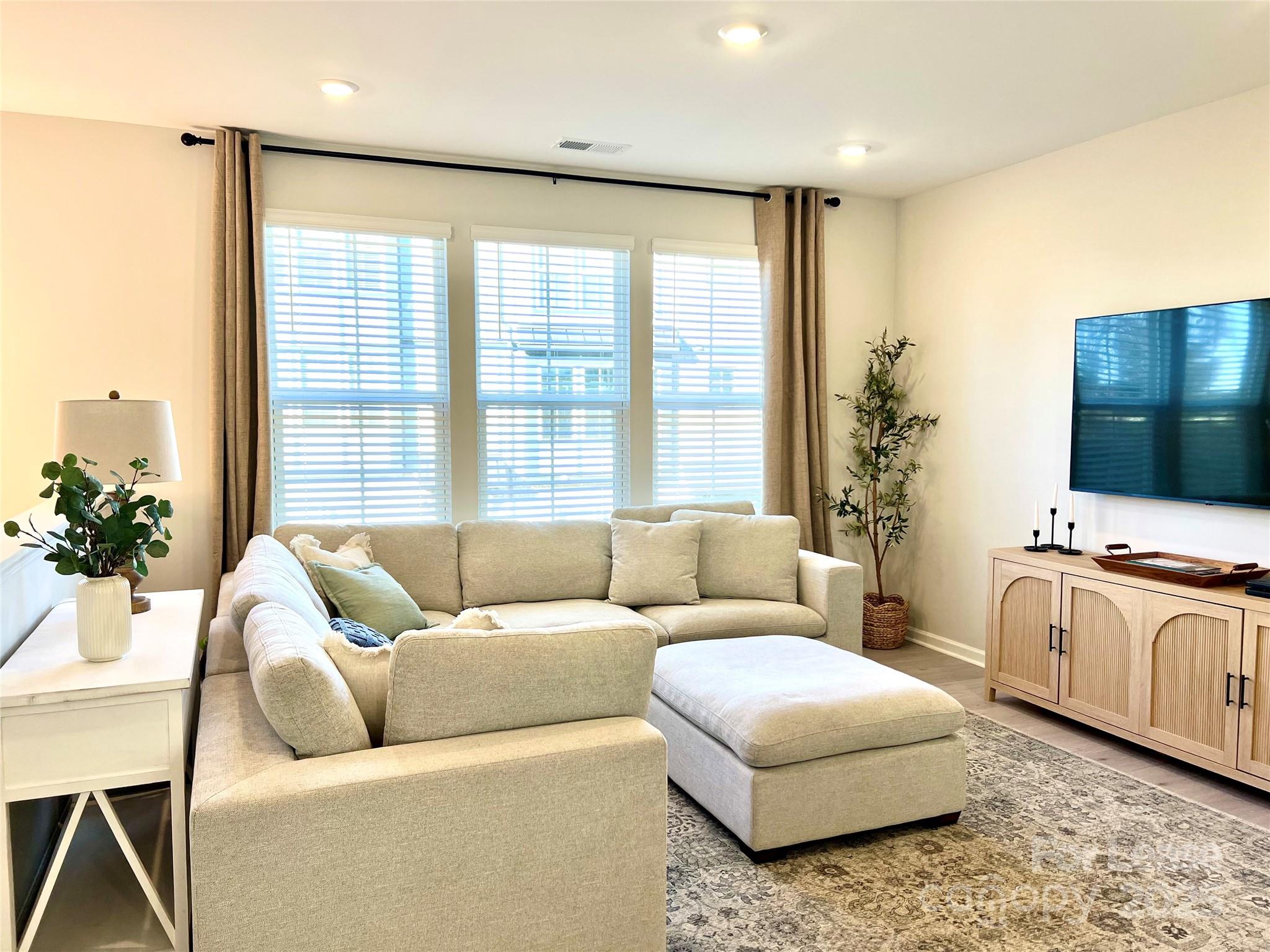 Parkside Commons - Residential Lease