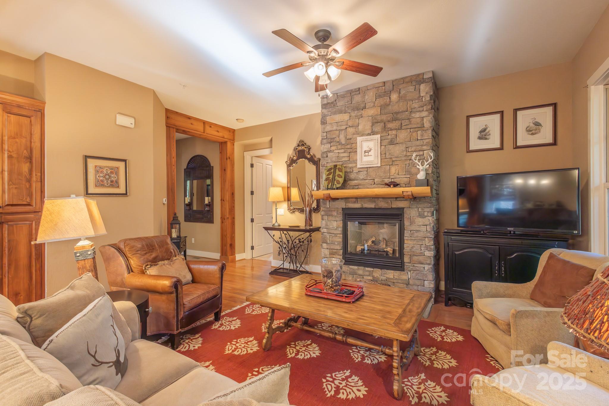 150-2 Saddle Notch Lane