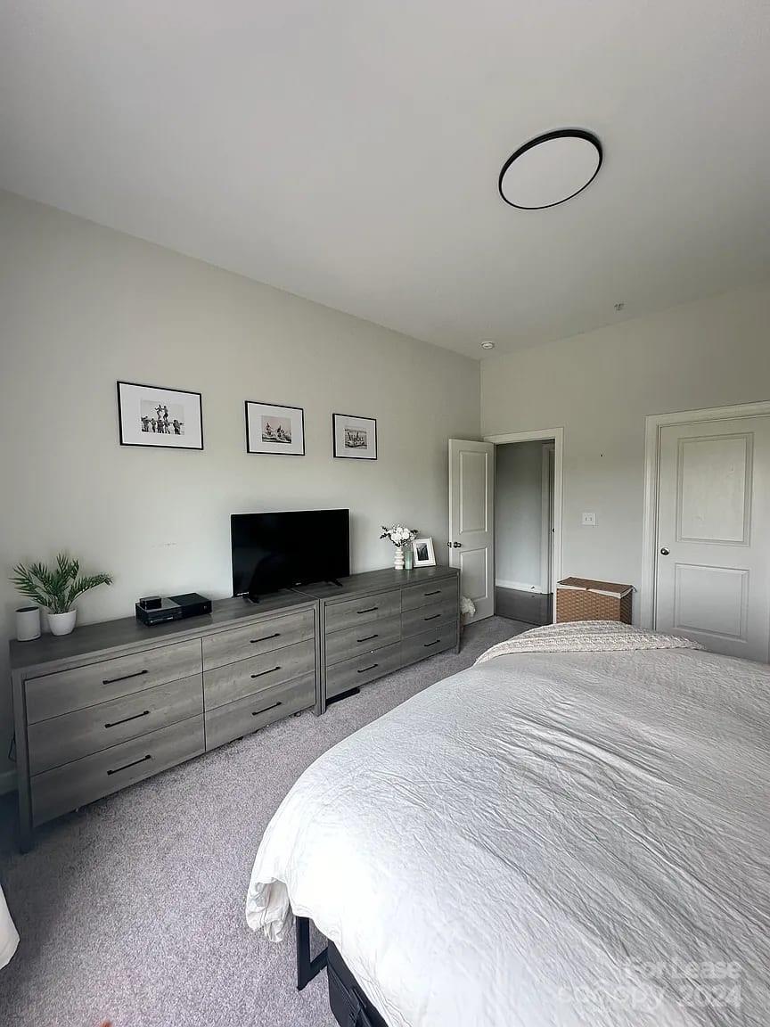 Dilworth Walk - Residential Lease