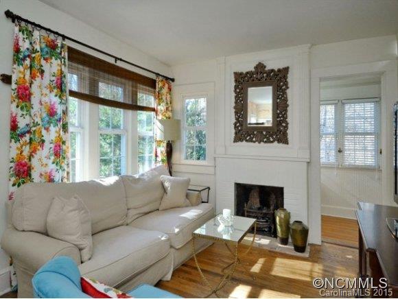 Royal Pines - Residential