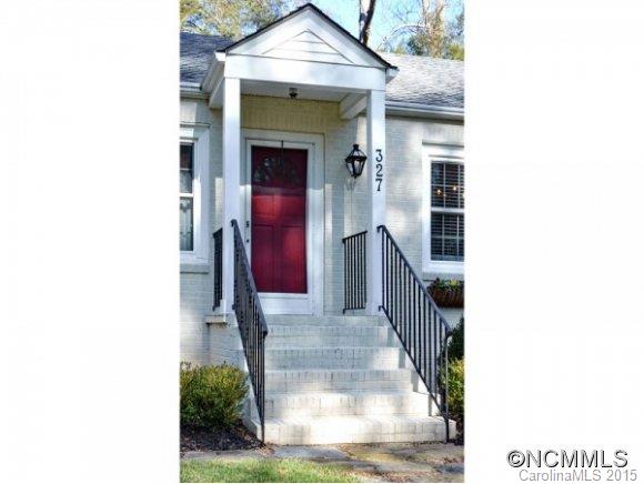 Royal Pines - Residential