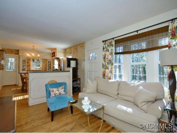 Royal Pines - Residential