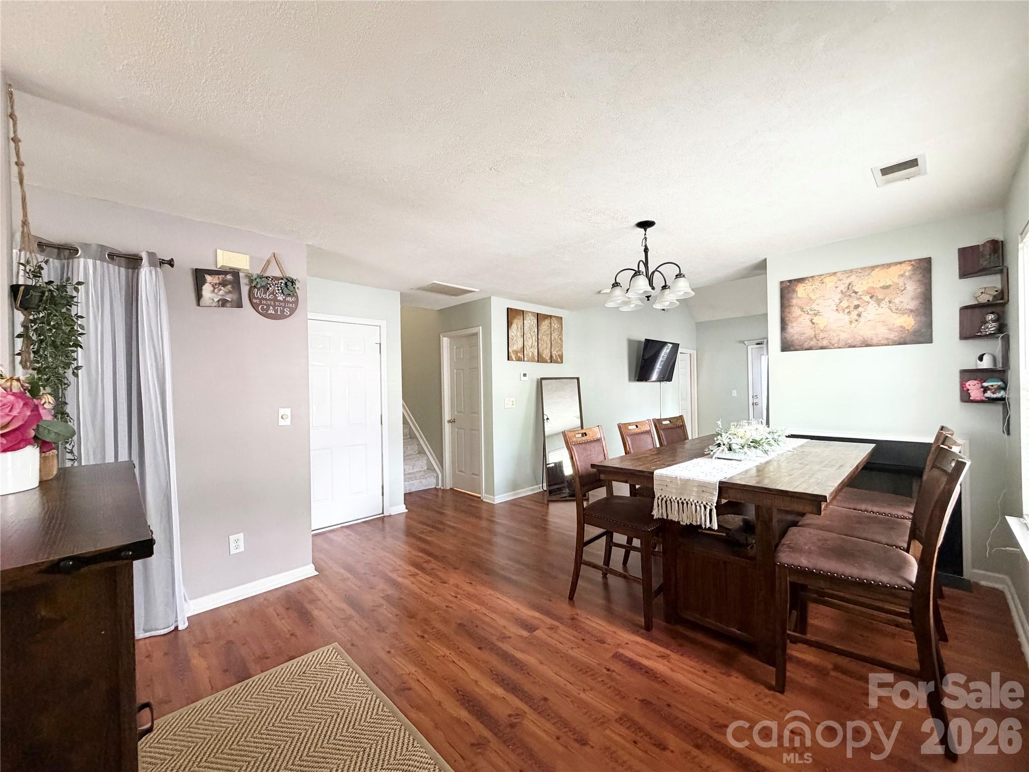10206 University Park Lane