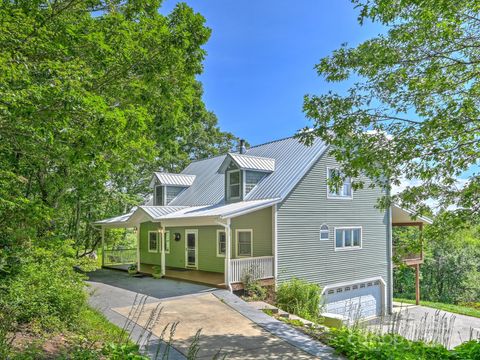 58 Randall Drive Fairview NC 28730
