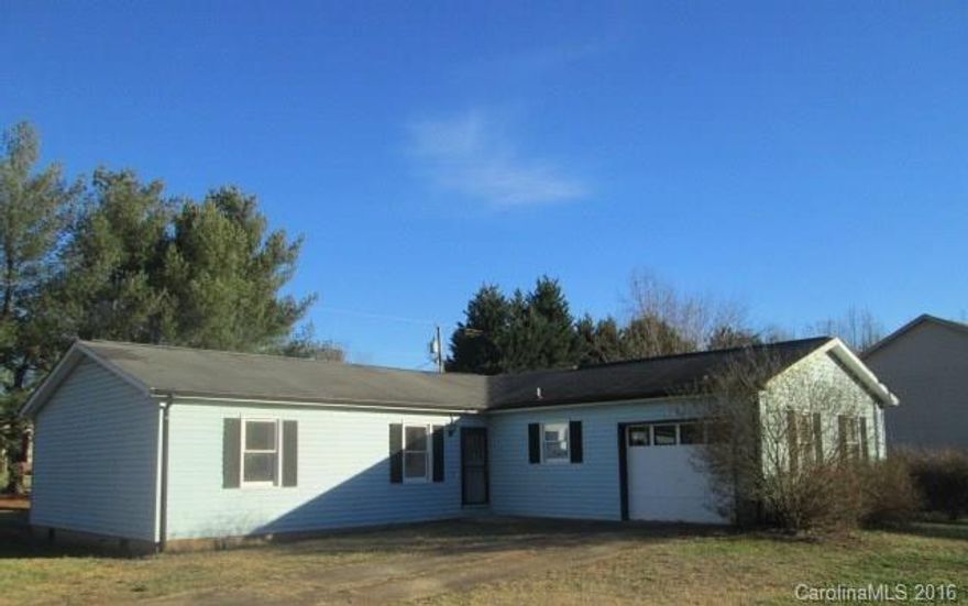 3 bedroom, 2 bath ranch with low maintenance vinyl exterior and single attached garage. Located on a .34 acre corner lot convenient to Highway 321. The spacious living room has a fireplace and dining area. The kitchen adjoins the breakfast area. In in addition there is a large detached building that has a separate breaker box. This is a Fannie Mae property.
