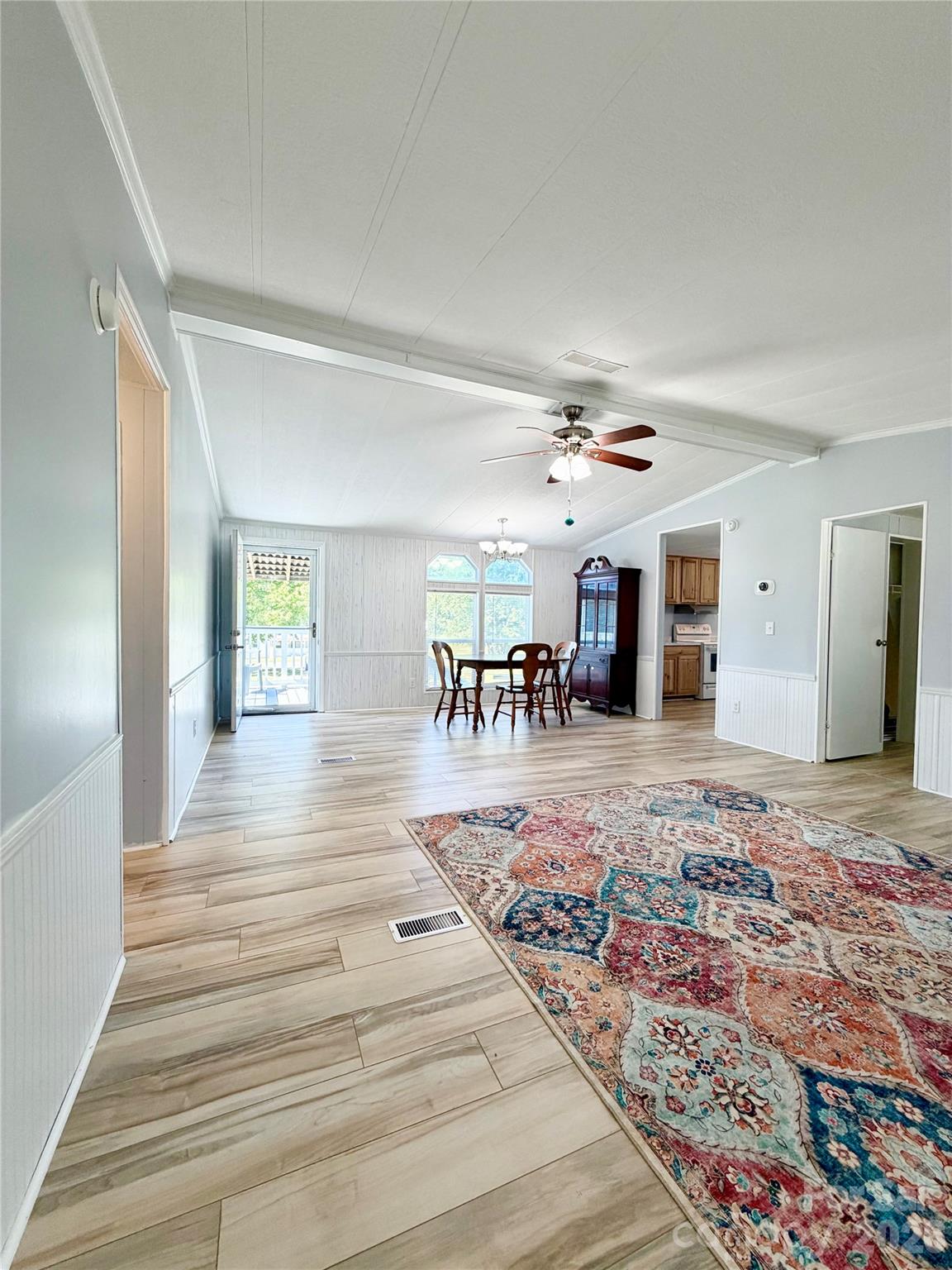 438 Hall Spencer Road