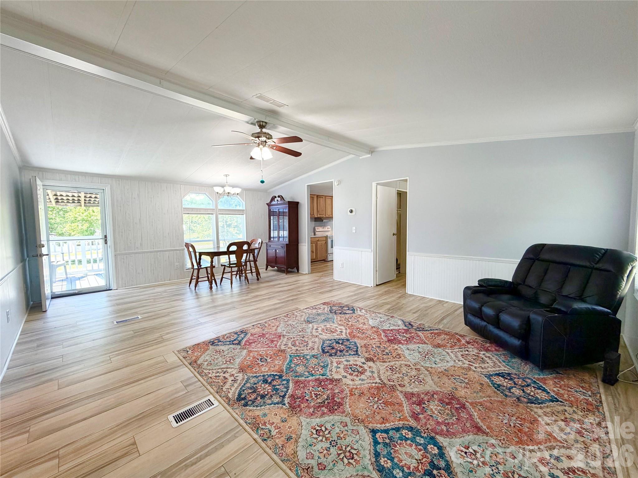438 Hall Spencer Road
