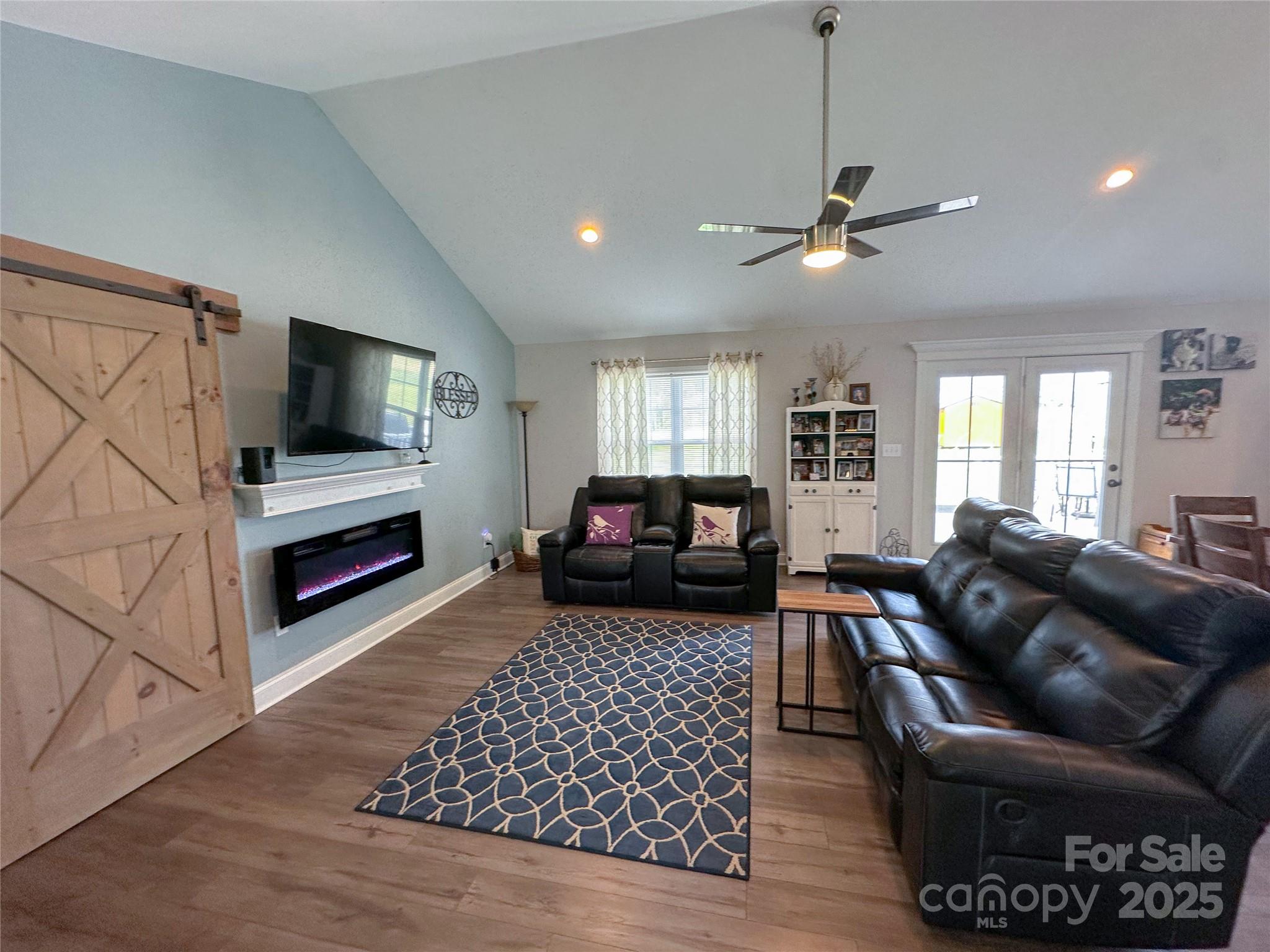 108 Windrow Lane