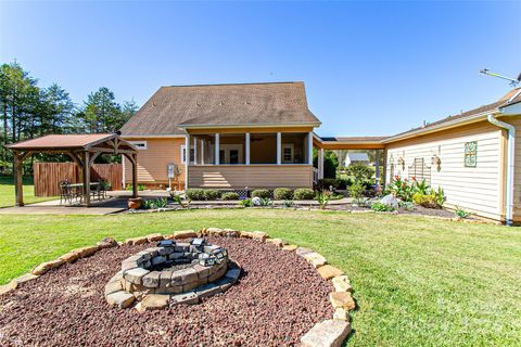 A home in Rutherfordton