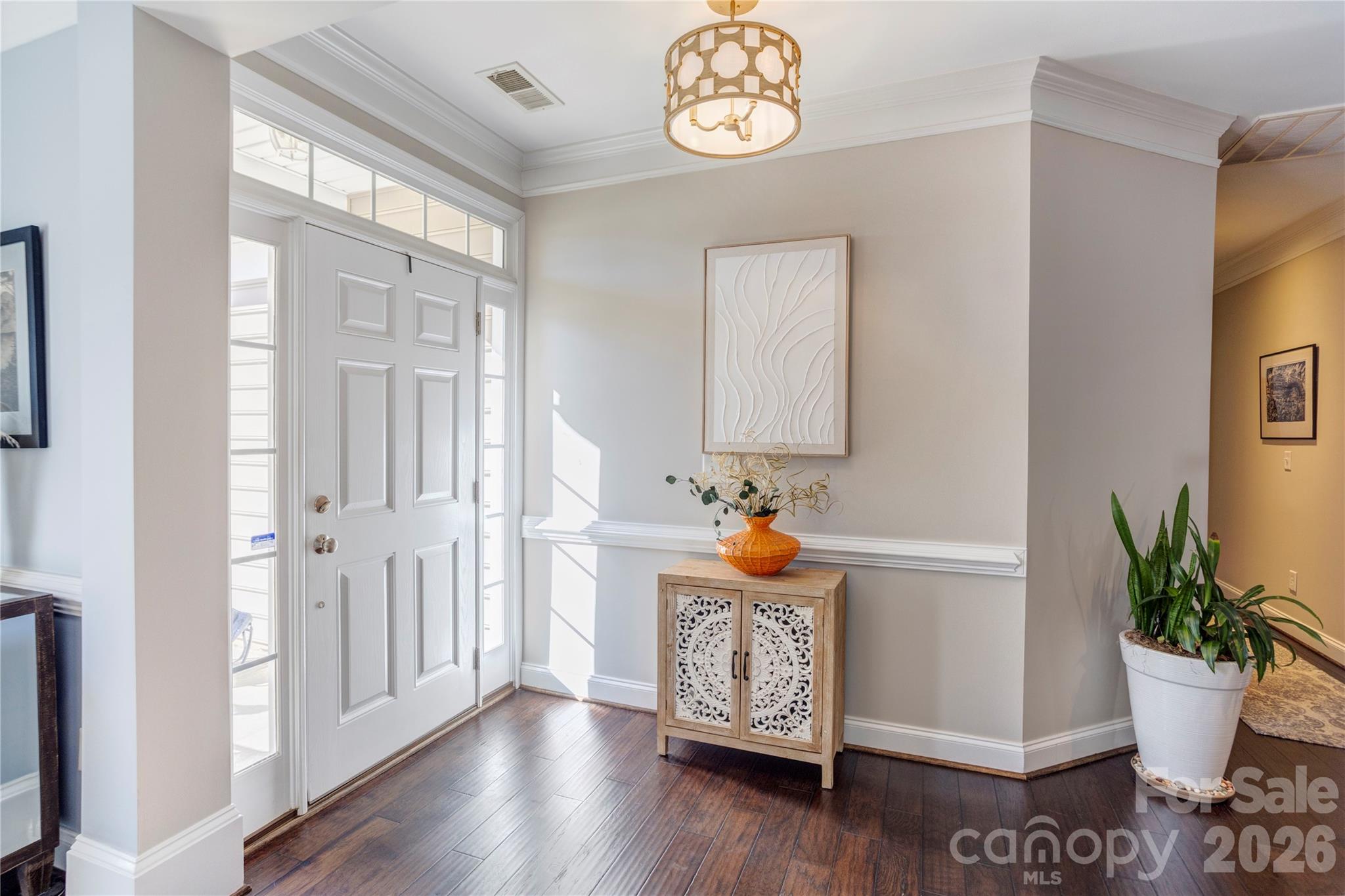 2663 Danbury Circle NW