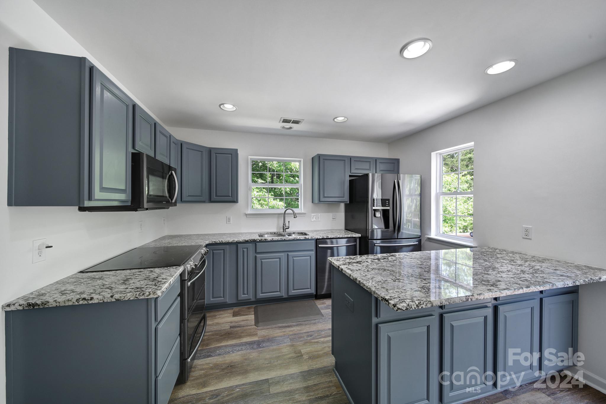 Lexington Commons - Residential