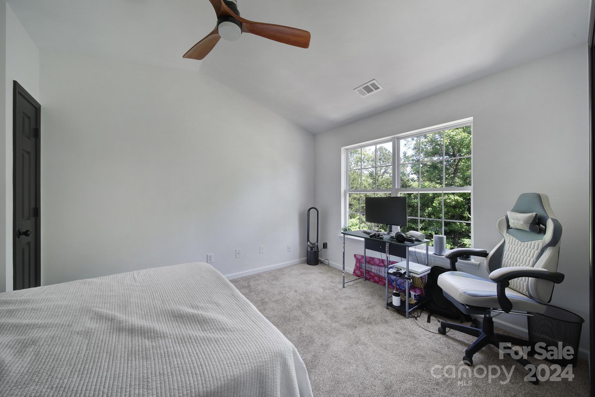 Lexington Commons - Residential