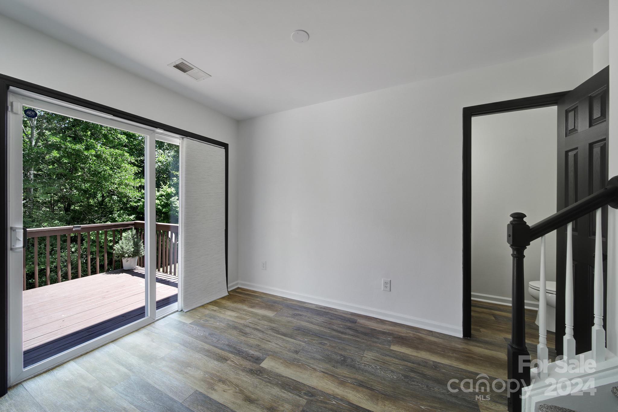 Lexington Commons - Residential