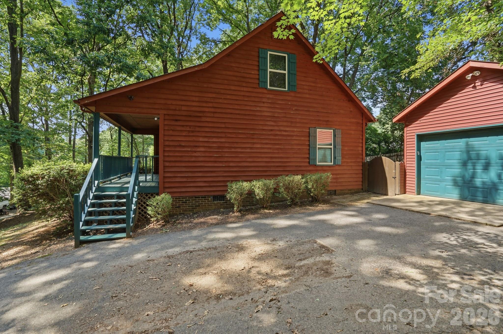 732 Boulder Place