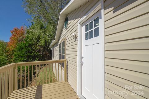 A home in Hendersonville