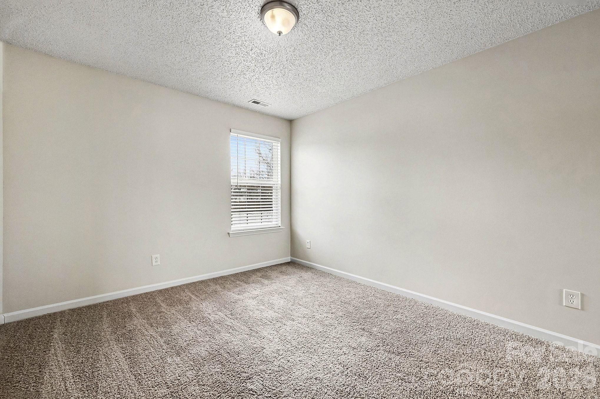 Highland Creek - Residential