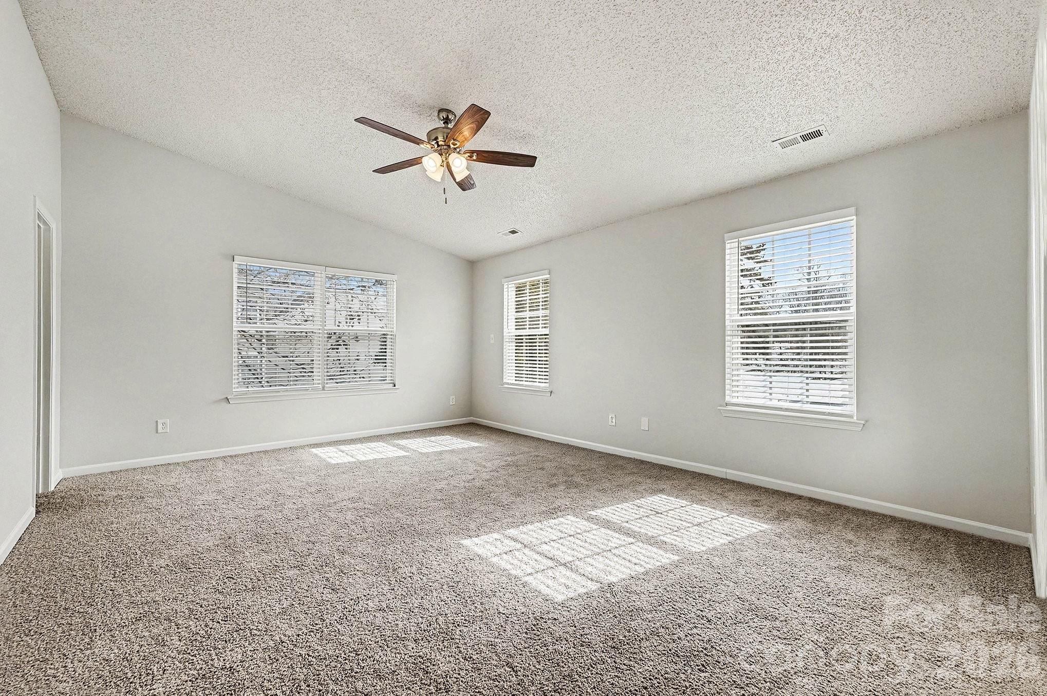 Highland Creek - Residential