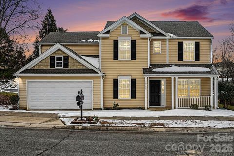 Photo of 10708 Haddington Drive NW, Charlotte, NC 28269 (MLS # 4343451)