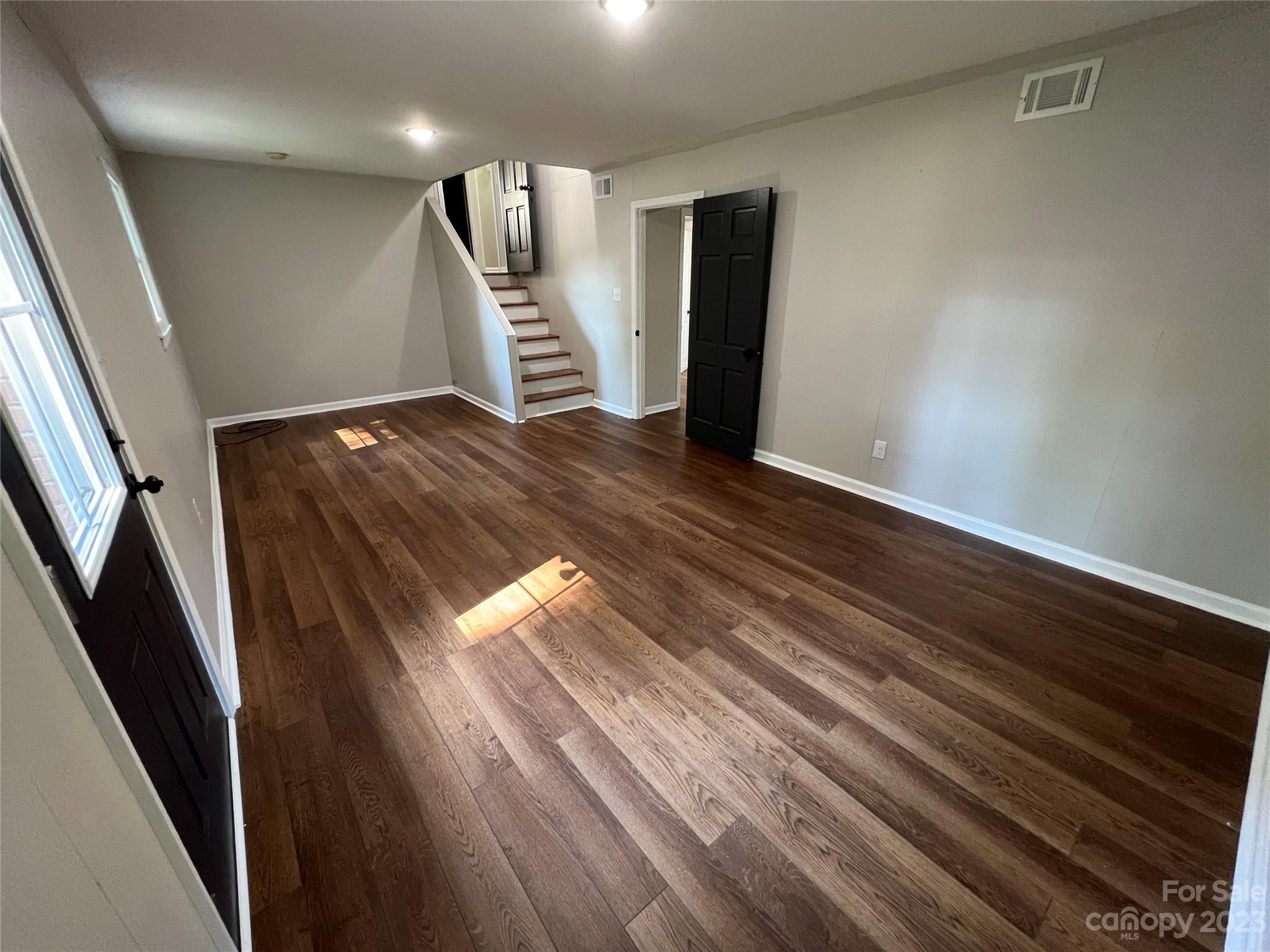 Sherwood Forest - Residential