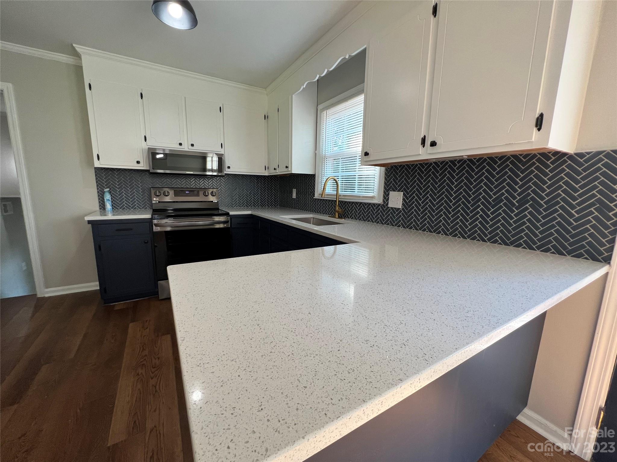 Sherwood Forest - Residential