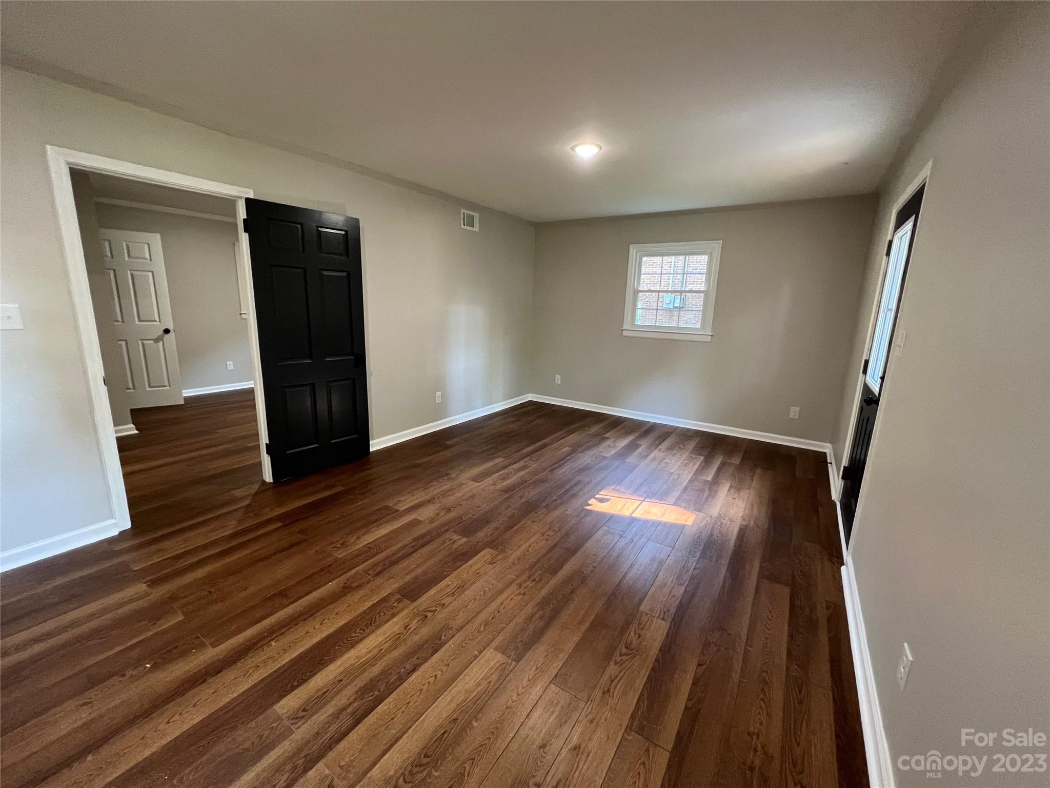 Sherwood Forest - Residential