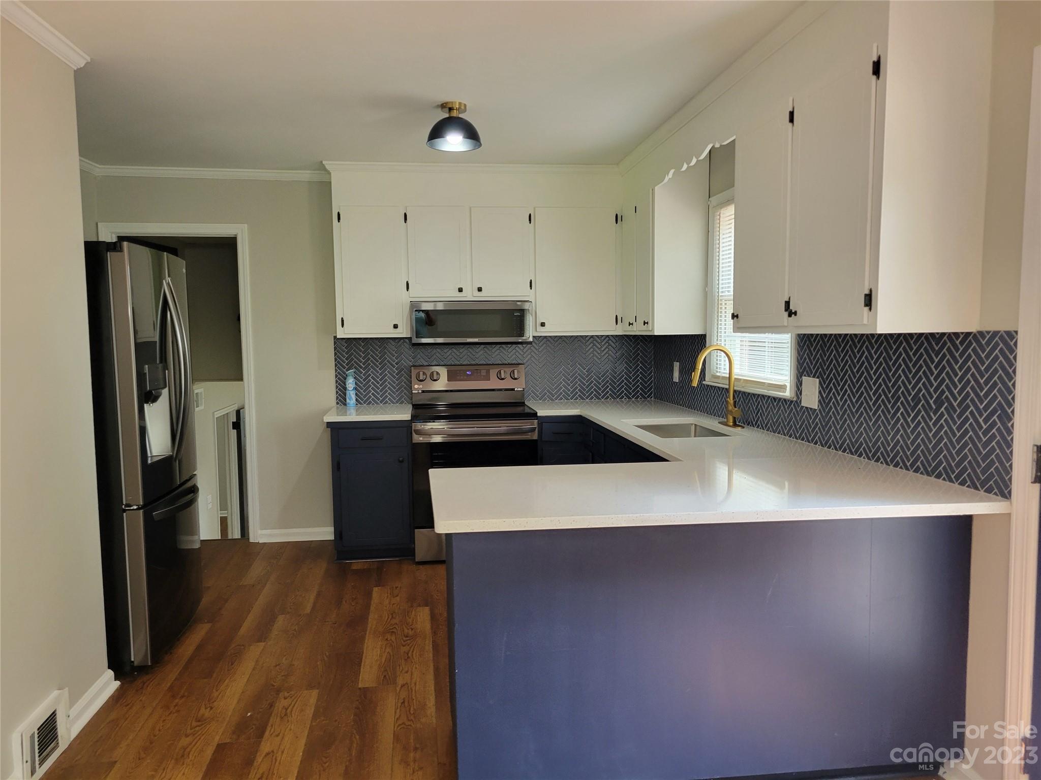 Sherwood Forest - Residential