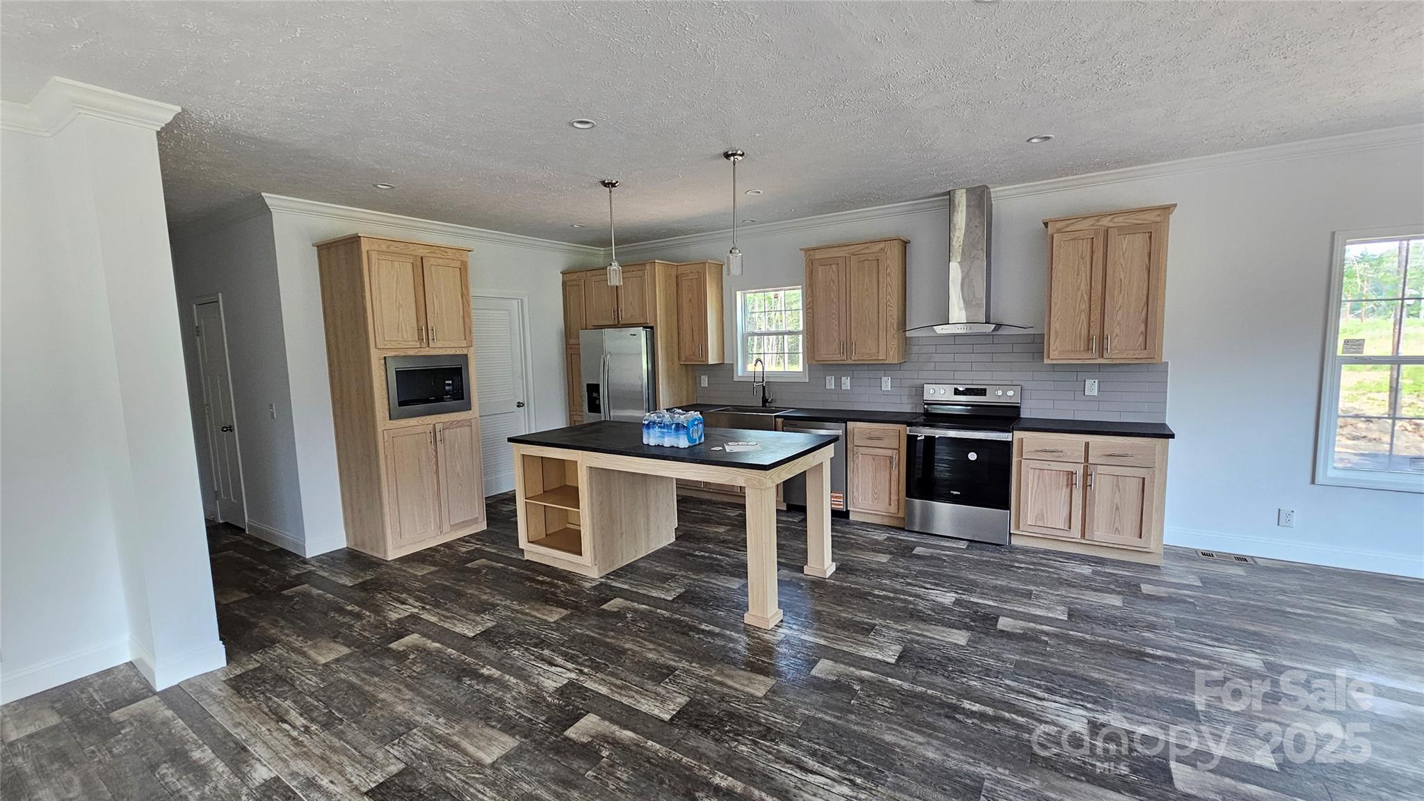 131 Boxwood Lane