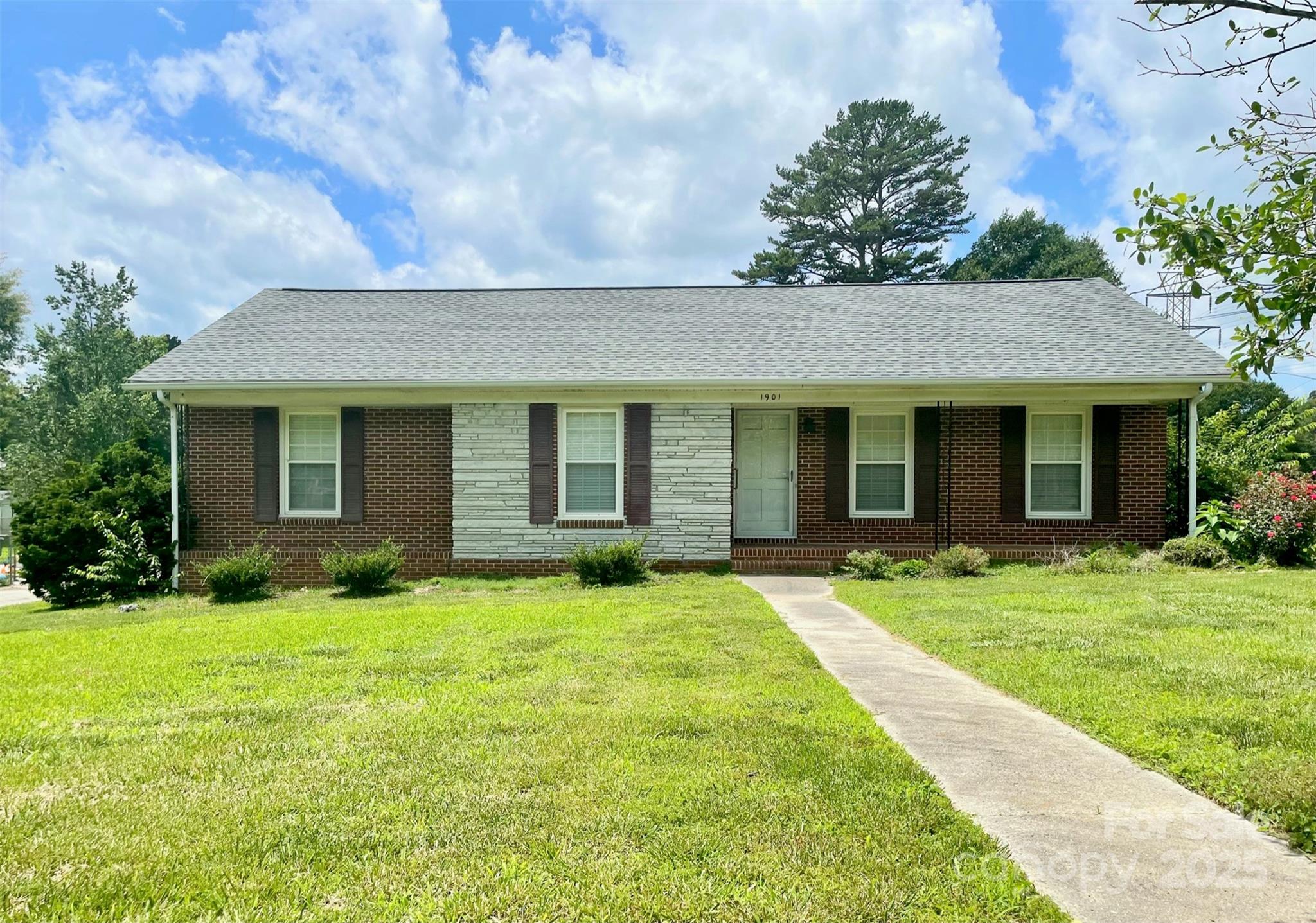 1901 Taylor Drive