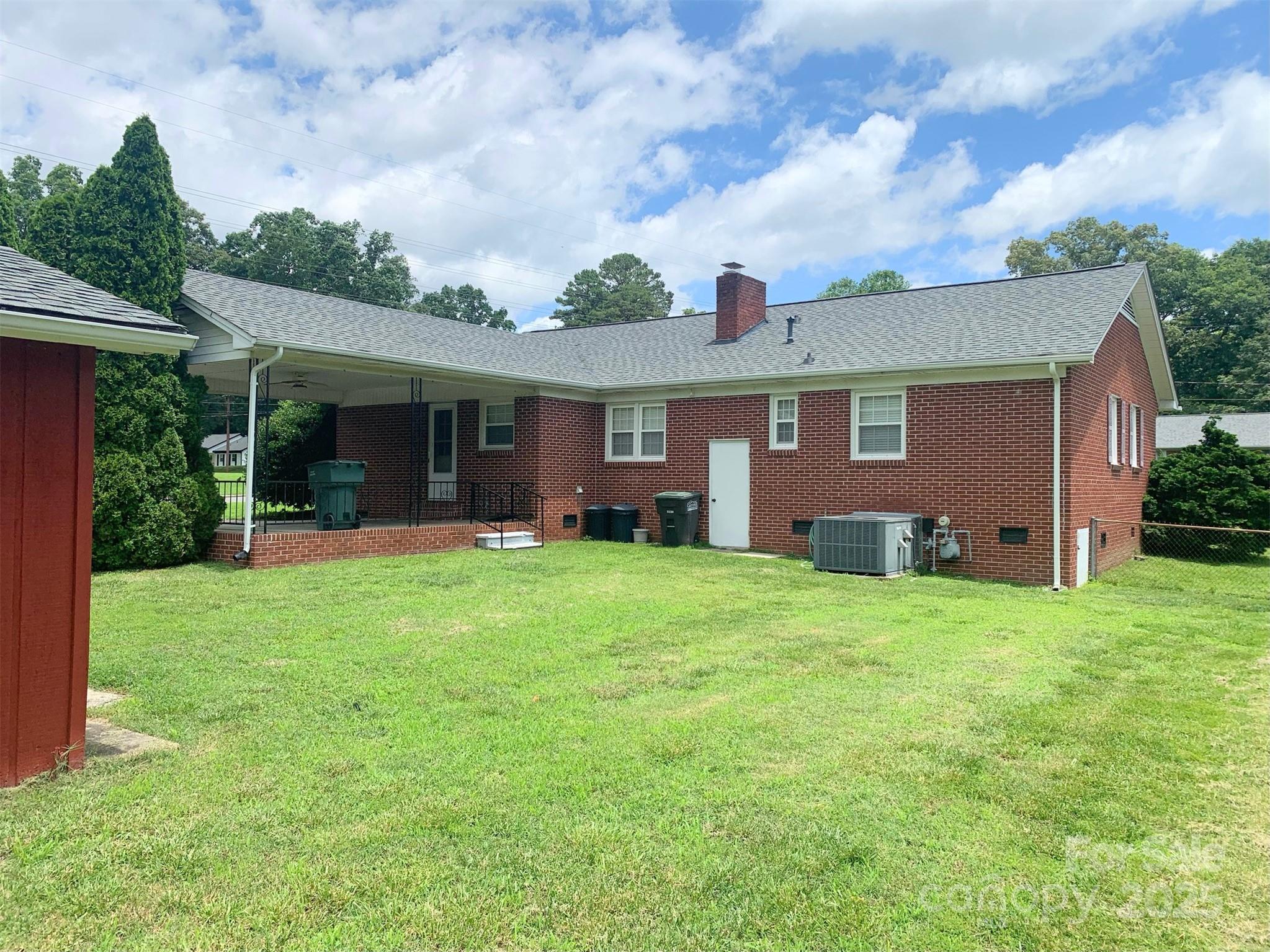 1901 Taylor Drive