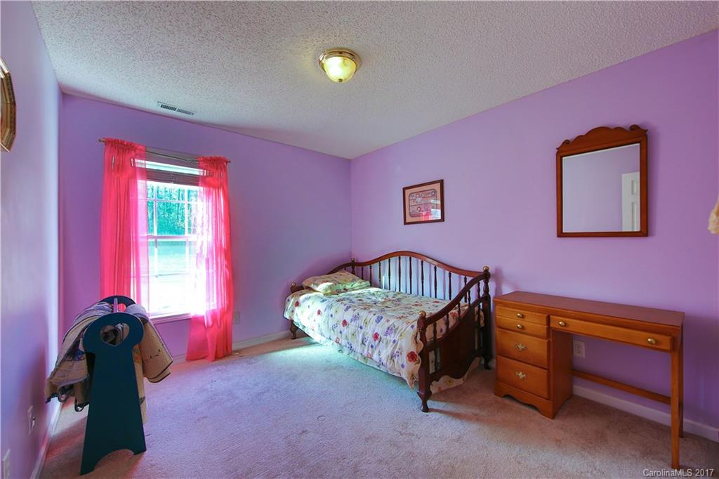 Hallmark Glen - Residential