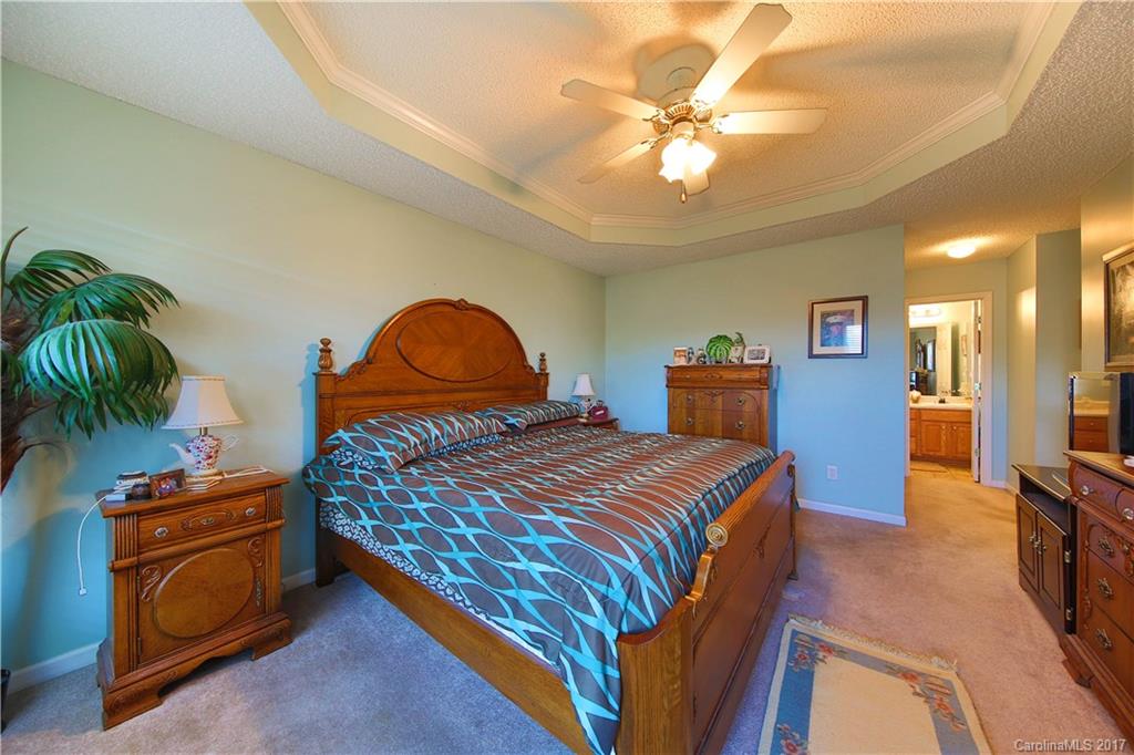 Hallmark Glen - Residential