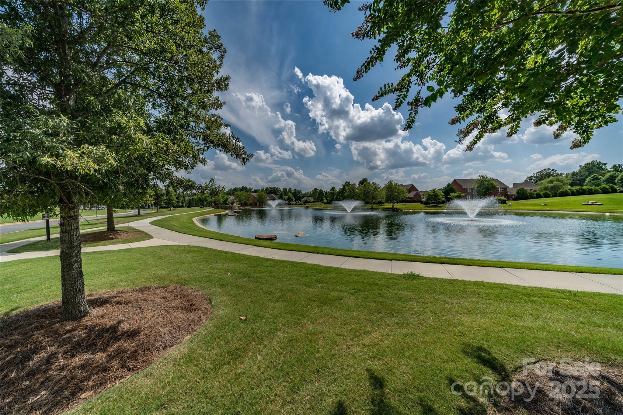 The Chimneys Of Marvin - Residential