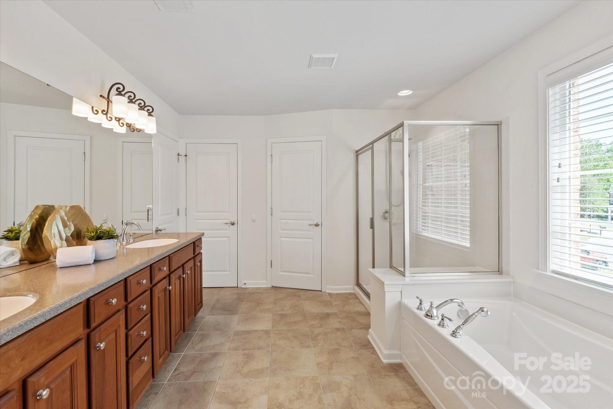 The Chimneys Of Marvin - Residential