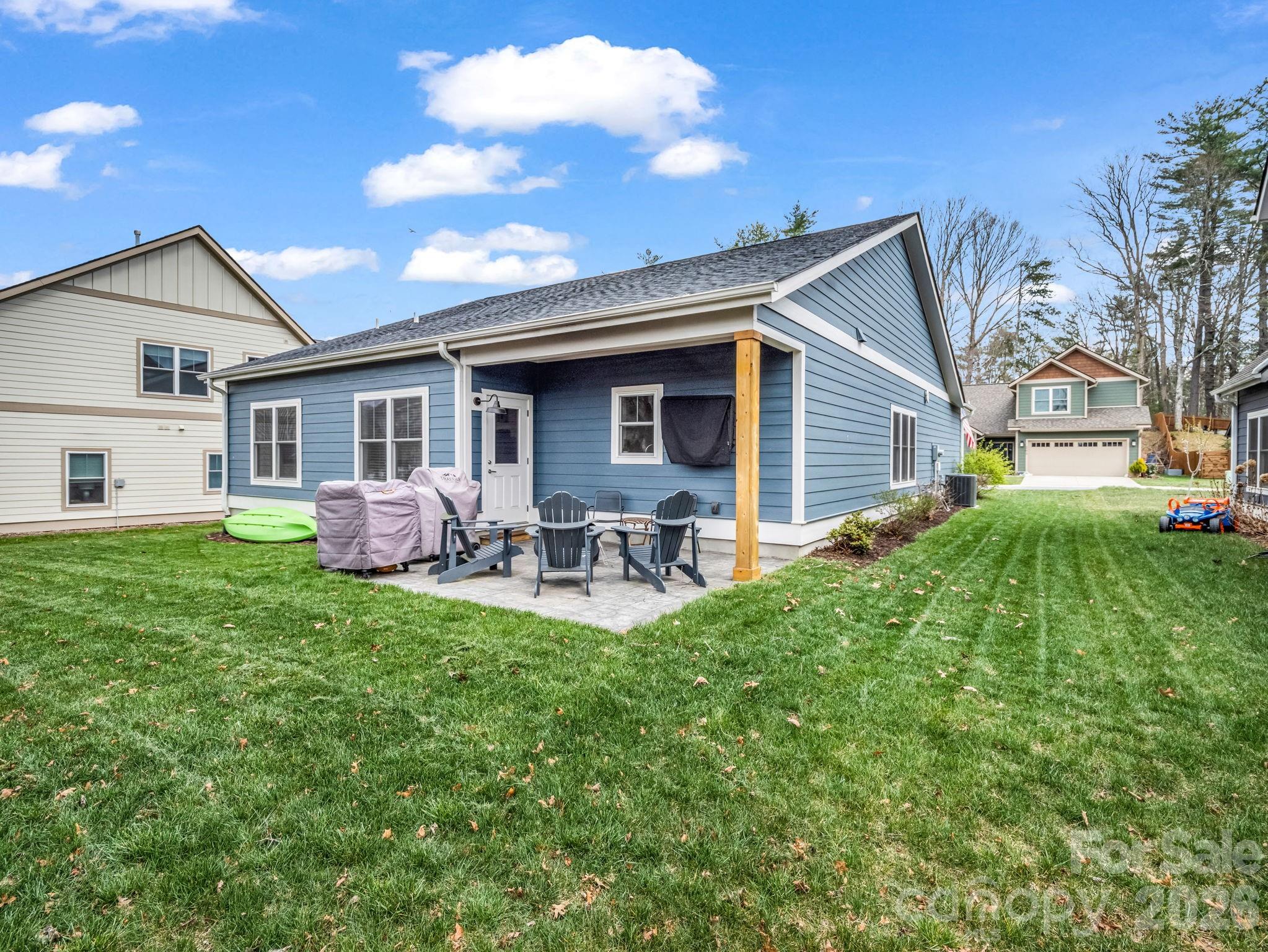 Ellis Place - Residential