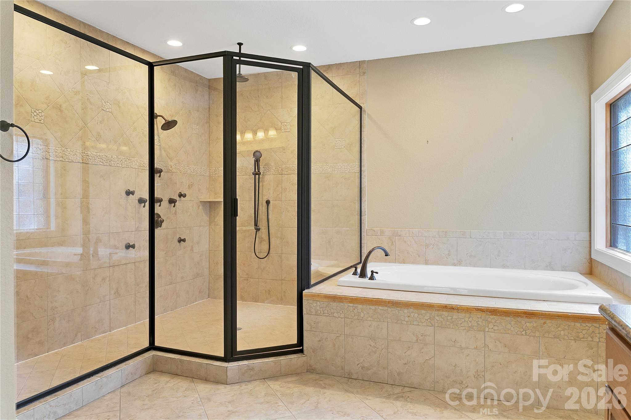 Connestee Falls - Residential