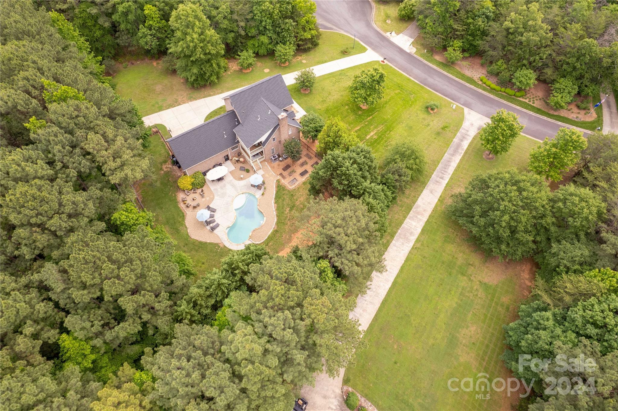 Vanderlakes - Residential