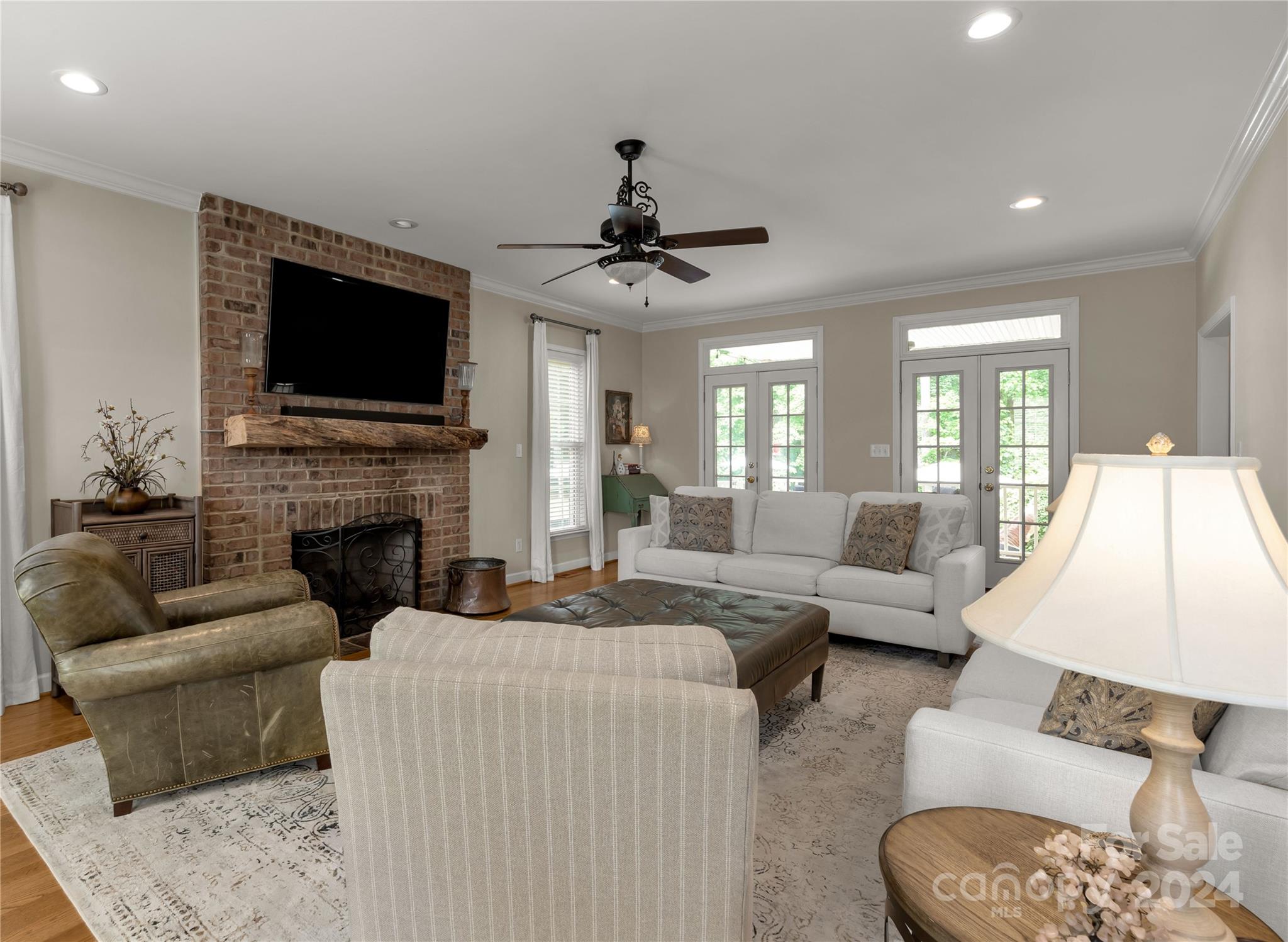 Vanderlakes - Residential