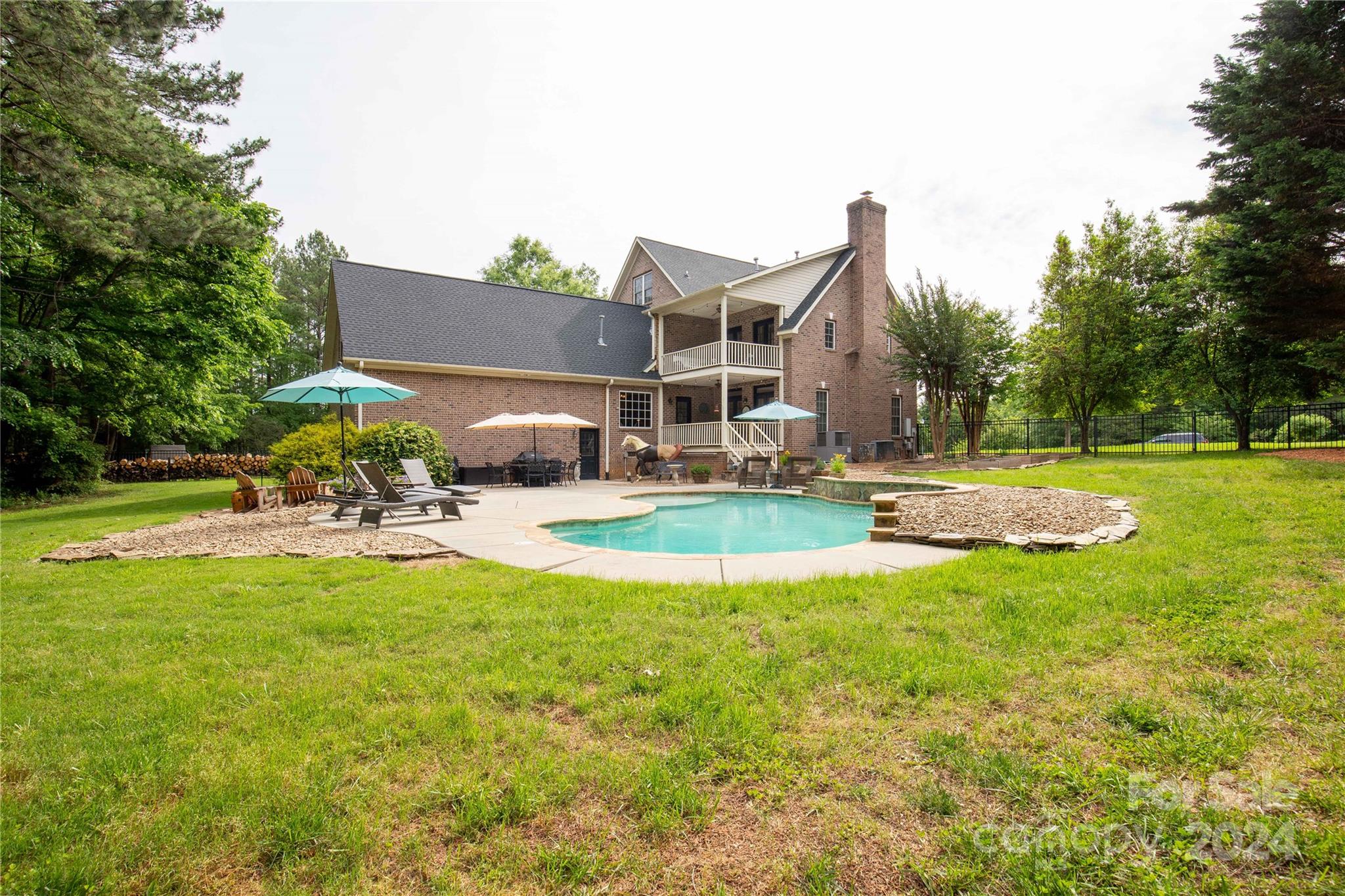 Vanderlakes - Residential