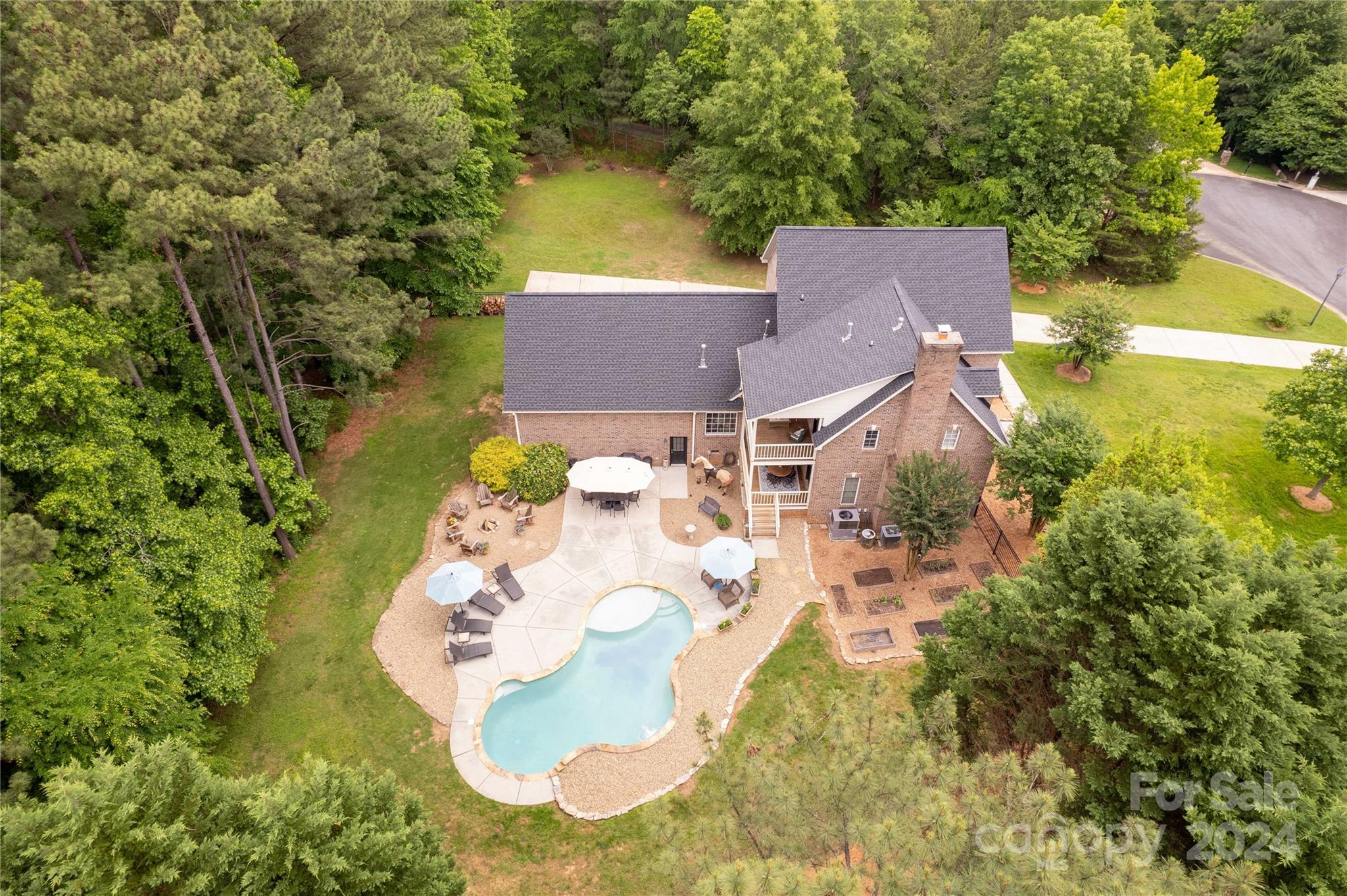 Vanderlakes - Residential