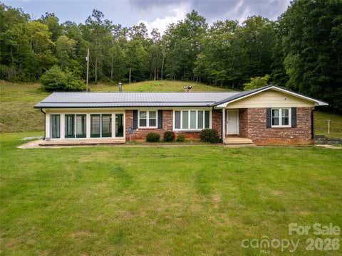 Photo of 821 Tanasee Gap Road, Balsam Grove, NC 28708 (MLS # 4409086)