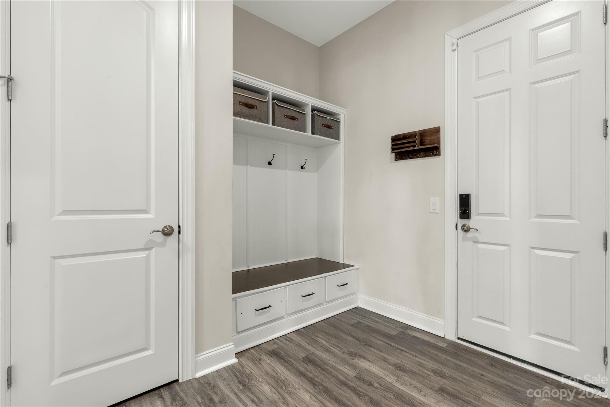 Queensbridge - Residential