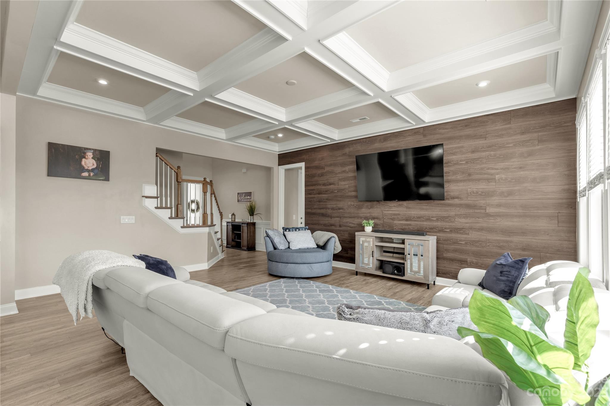 Queensbridge - Residential