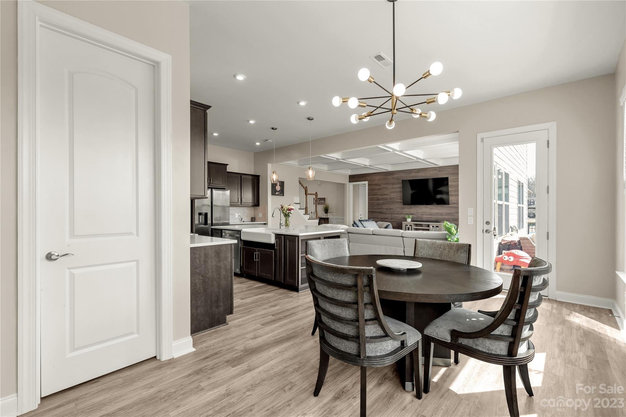 Queensbridge - Residential