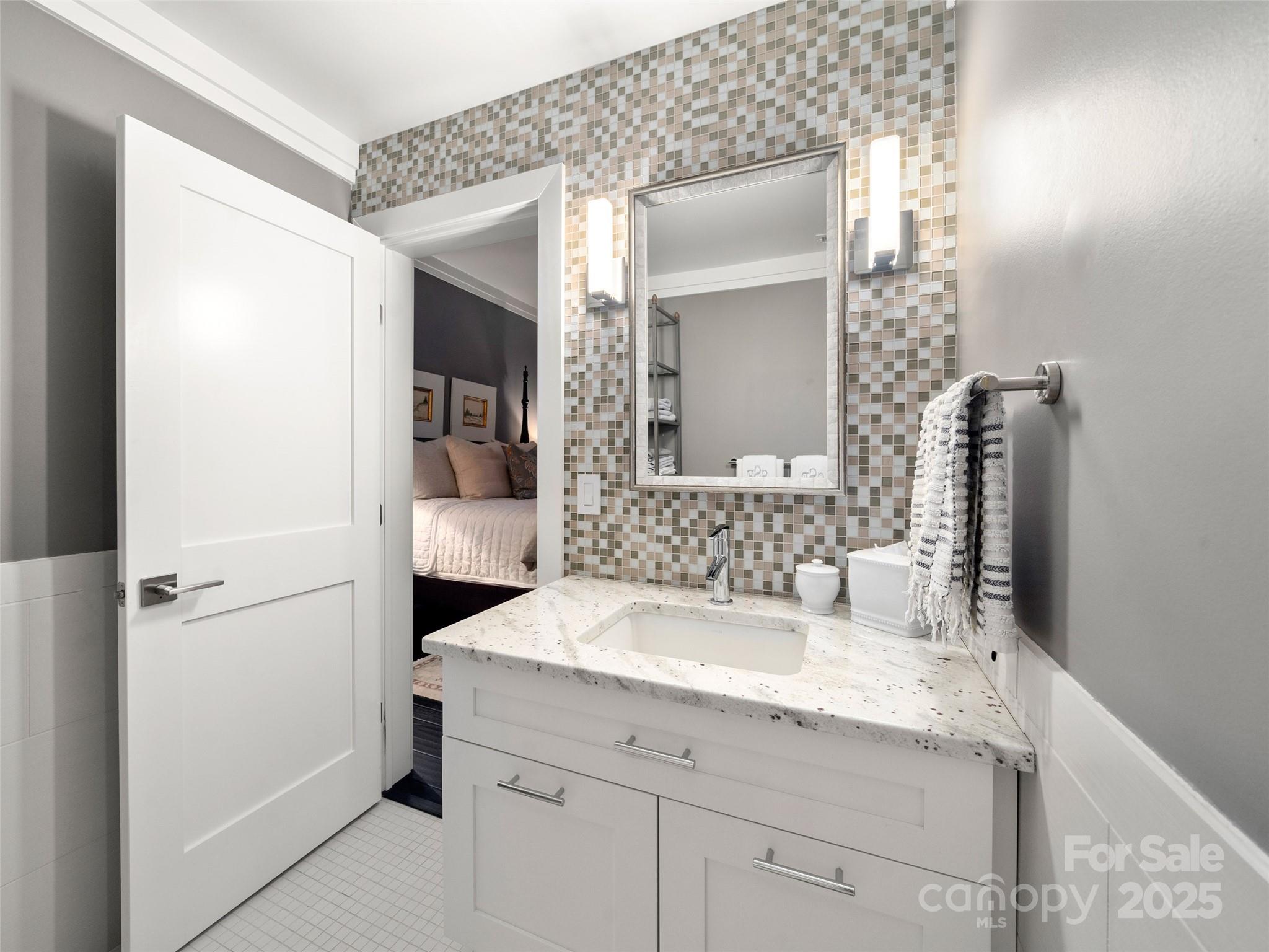 Skyland Downtown Apartments - Residential