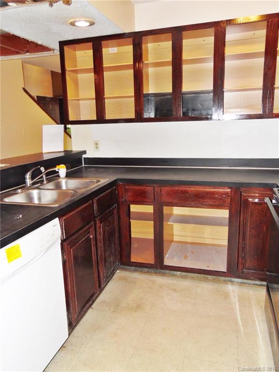 Brookside Townhouses - Residential