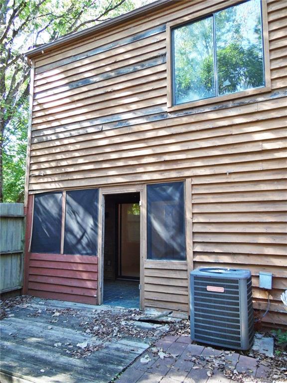 Brookside Townhouses - Residential